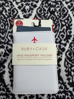 White RFID Passport Holder
